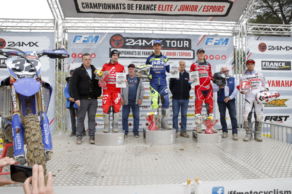 Pernes-Les-Fontaines - podium MX1 1-Potisek 2-Aubin 3-Guillod